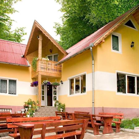 Perla Balvanyos Gyoengye Exterior foto